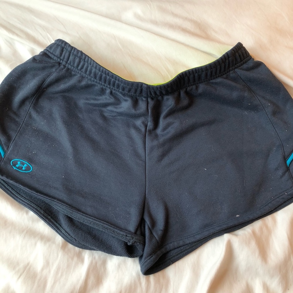 Under Armour Large shorts workout casual running mini short workout gym gear
